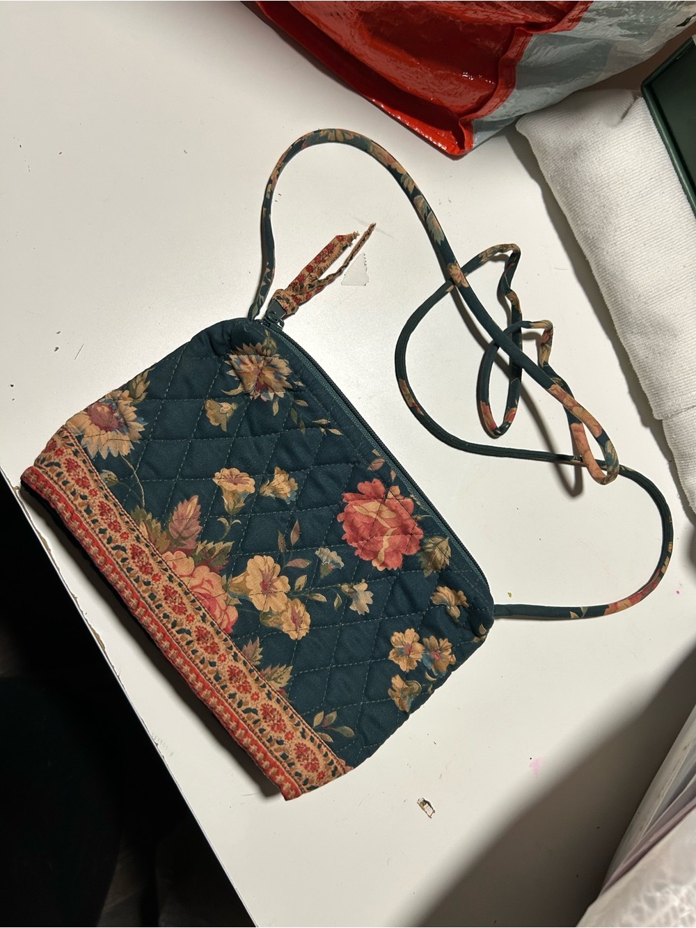 VTG Vera Bradley crossbody Retired Pattern